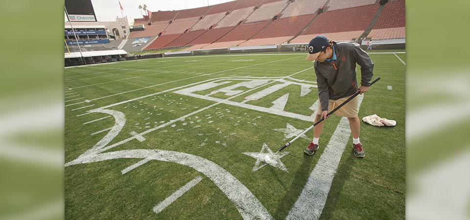 Plant Science Student Wins Super Bowl Internship